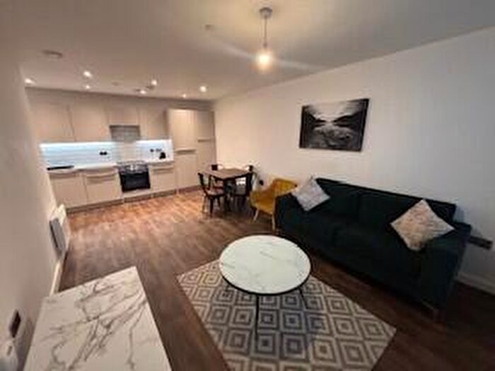 2 Bedroom Apartment To Rent In Moseley Street, Digbeth, Birmingham, B12