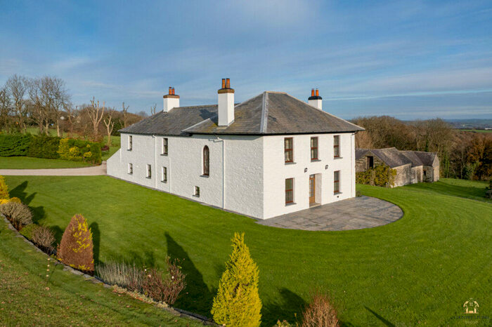 9 Bedroom Detached House For Sale In Pantygrwndy Fawr, SA43