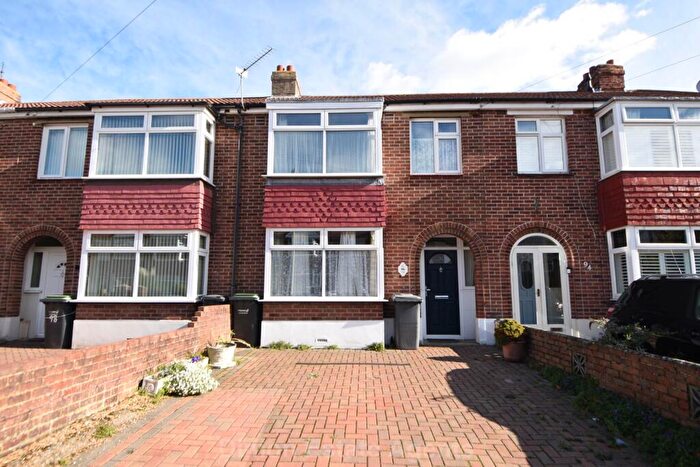 3 Bedroom Terraced House For Sale In Albemarle Avenue, Elson, PO12