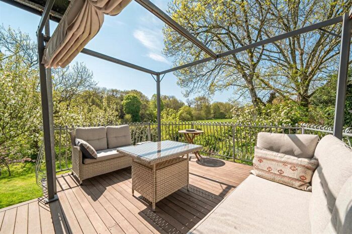 4 Bedroom Semi-Detached House For Sale In Ashcombe, Dawlish, EX7