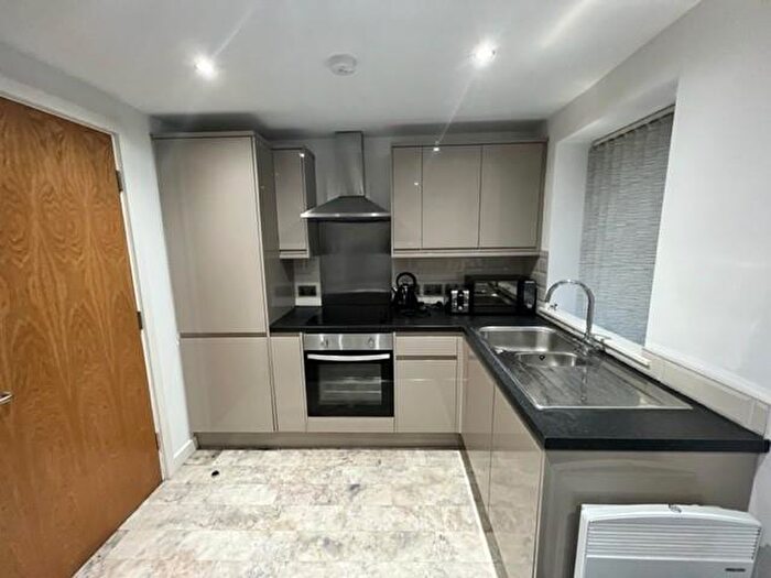 1 Bedroom Flat To Rent In Northgate, City Centre, Bradford, BD1