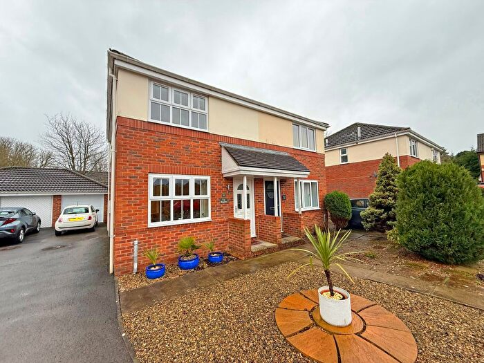 2 Bedroom Semi Detached House For Sale In Ellison Avenue, Newby, Scarborough, YO12