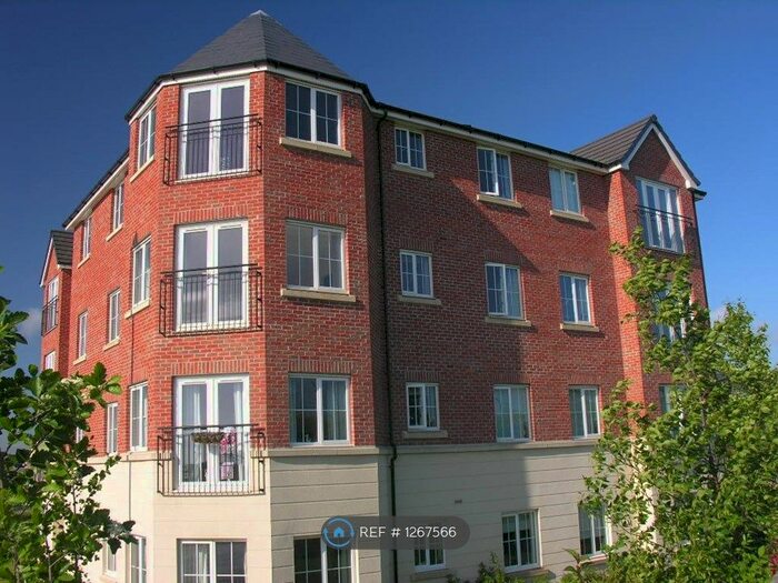 2 Bedroom Flat To Rent In Waggon Road, Leeds LS10