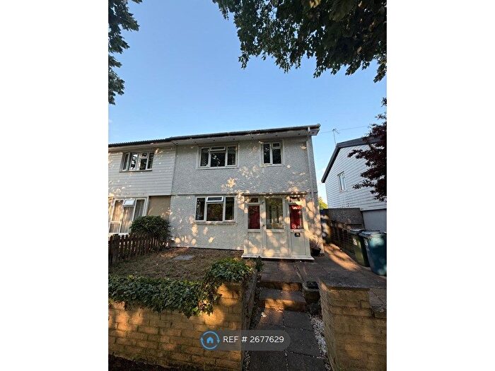 4 Bedroom Semi Detached House To Rent In Mepham Crescent, Harrow, HA3