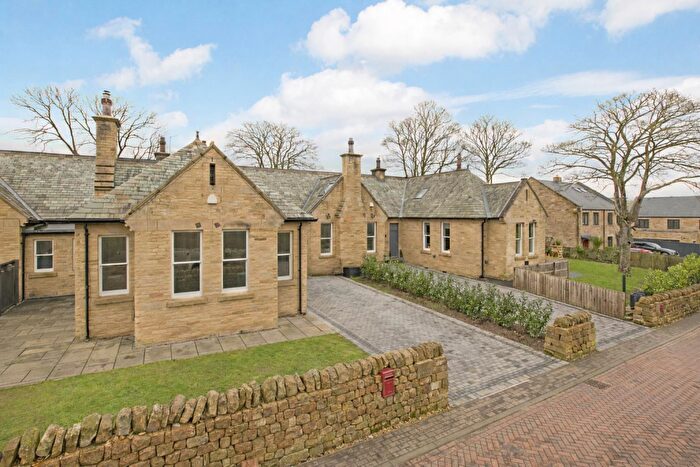 3 Bedroom Terraced House For Sale In Linton House, Norwood Avenue, Menston, LS29