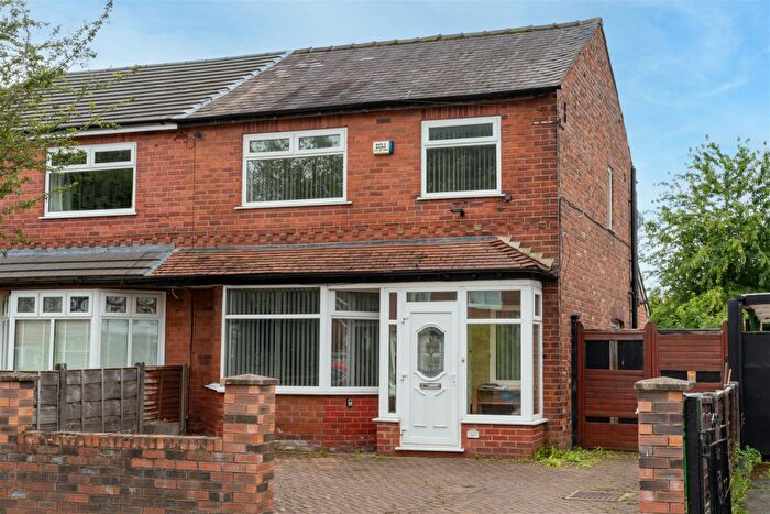 3 Bedroom Semi-Detached House For Sale In Kings Road, Chorlton, M21
