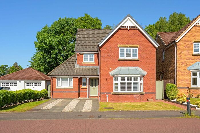 4 Bedroom Detached House For Sale In Cruckburn Wynd, Stirling, FK7