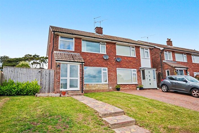 3 Bedroom Semi-Detached House For Sale In Normandy Way, Dorchester, DT1