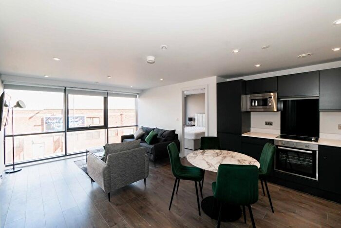 2 Bedroom Apartment To Rent In Parliament Street, Liverpool, L8