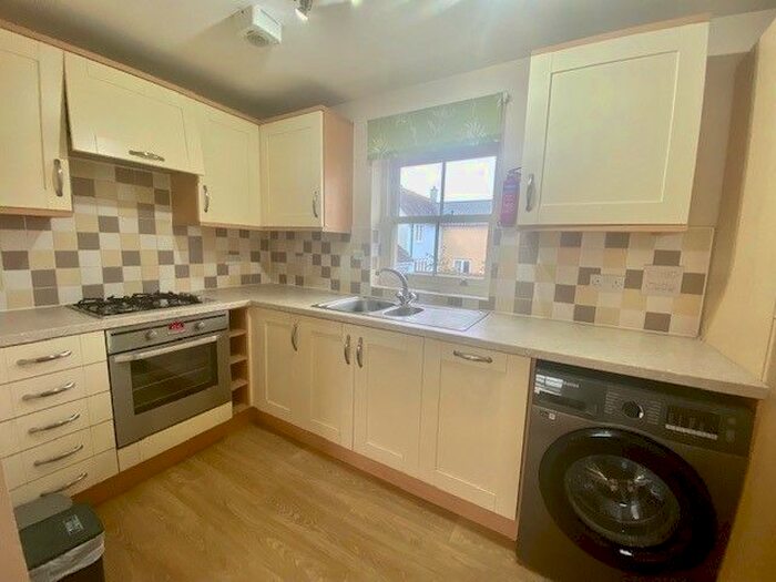 2 Bedroom Flat To Rent In Carrolls Way, Plymstock, Plymouth, PL9
