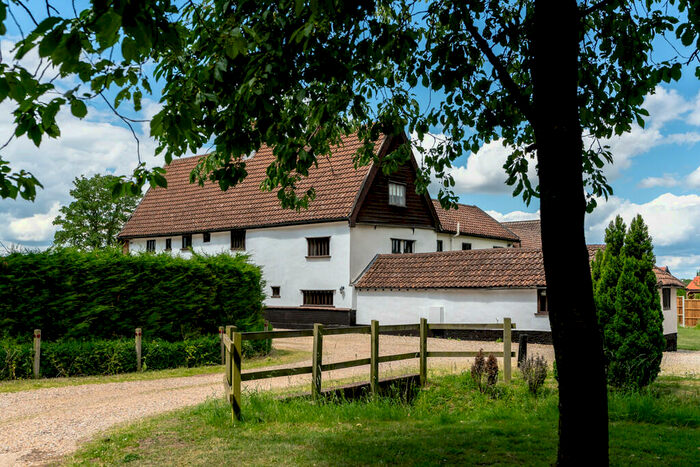 7 Bedroom Farm House For Sale In Long Row, Tibenham, Norwich, NR16