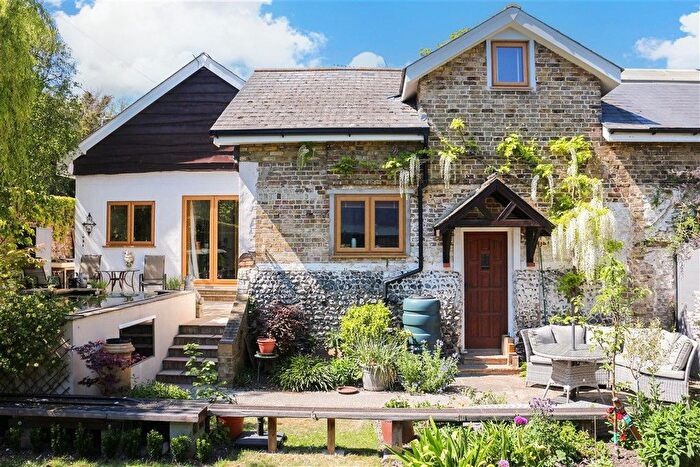 3 Bedroom Cottage For Sale In George Hill Road, Broadstairs, Kent, CT10