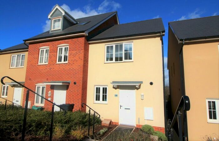 2 Bedroom End Of Terrace House To Rent In Old Park Avenue, Exeter, EX1
