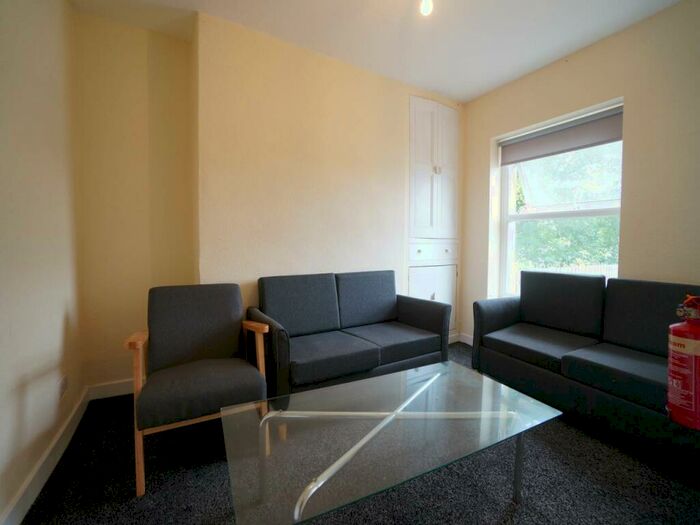 3 Bedroom Terraced House To Rent In Lower Street, Bangor, Gwynedd, LL57