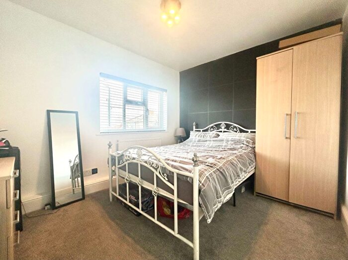3 Bedroom End Of Terrace House For Sale In Hartland Avenue, Coseley, WV14