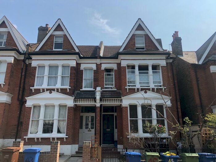 1 Bedroom Apartment To Rent In Elmwood Road, Herne Hill, London, SE24
