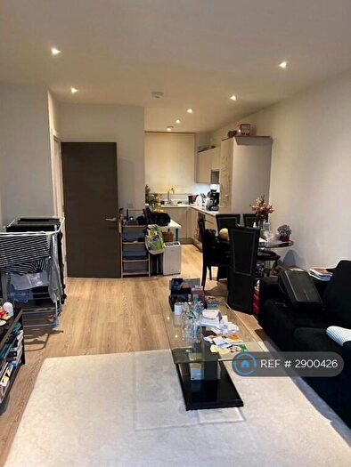 1 Bedroom Flat To Rent In Tide Waiters House, London, E14