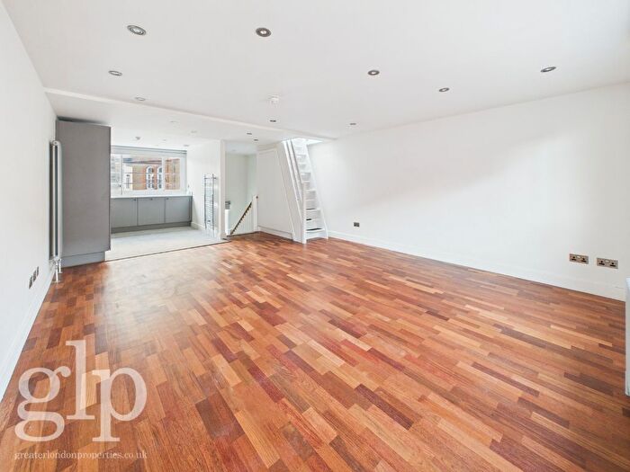 2 Bedroom Flat To Rent In Earlham Street, Covent Garden, WC2H