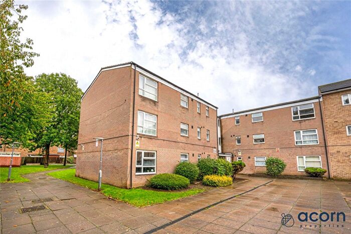 3 Bedroom Flat To Rent In Pocklington Close, Colindale, London, NW9