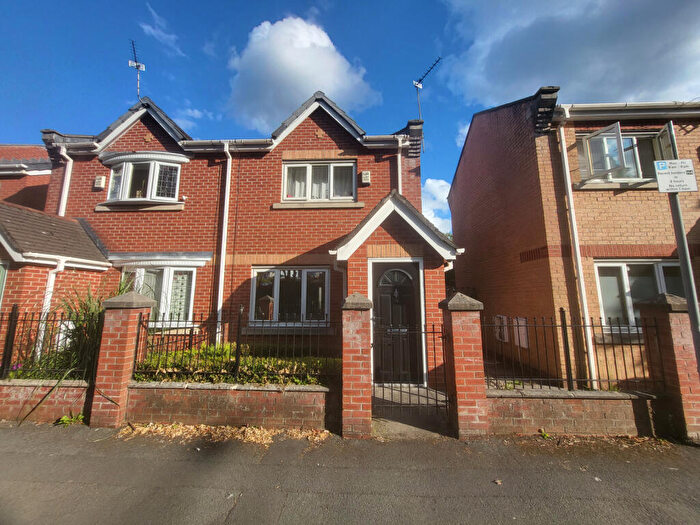 2 Bedroom Semi Detached House For Sale In Royce Road, Hulme, Manchester., M15