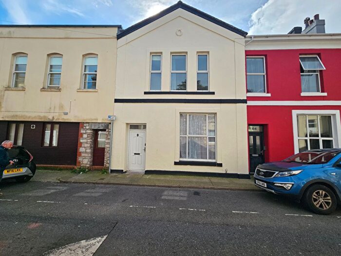 3 Bedroom Property To Rent In Tor Church Road, Torquay, TQ2