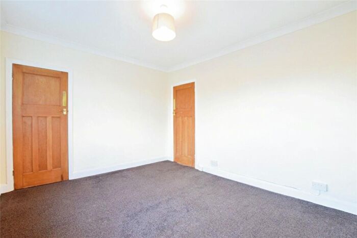 3 Bedroom End Of Terrace House For Sale In Cowdray Avenue, Colchester, Essex, CO1