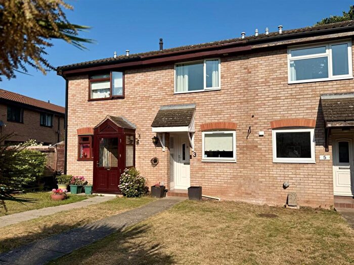 2 Bedroom Terraced House For Sale In Ripon Walk, Bobblestock, Hereford, HR4