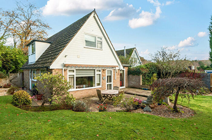 3 Bedroom Detached House For Sale In The Paddock, Headley, Hampshire, GU35