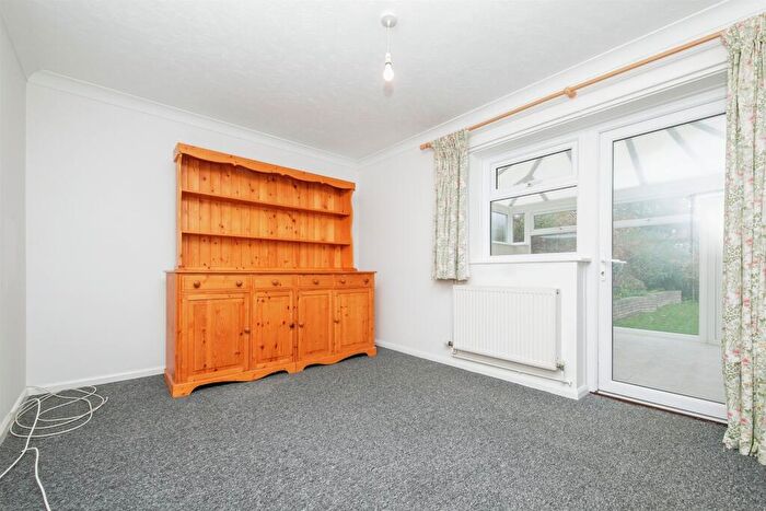 2 Bedroom Semi-Detached Bungalow For Sale In Gleneagles Drive, Ipswich, IP4