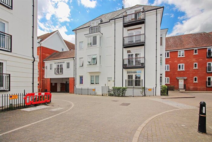 1 Bedroom Flat To Rent In Old Watling Street, The Old Tannery, Canterbury, Kent, CT1