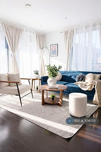 2 Bedroom Flat To Rent In Siddal Apartments, London, SE17