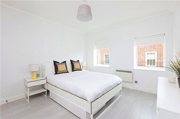 1 Bedroom Flat To Rent In Maud Chadburn Place, Clapham, SW4