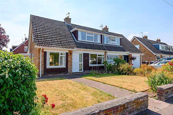 3 Bedroom Semi-Detached Bungalow For Sale In Church Balk, Dunnington, York, YO19