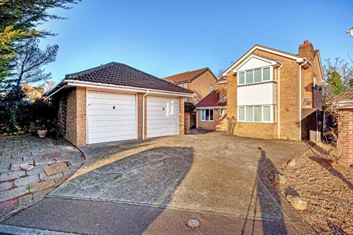 5 Bedroom Detached House For Sale In Stockley Close, Haverhill, CB9