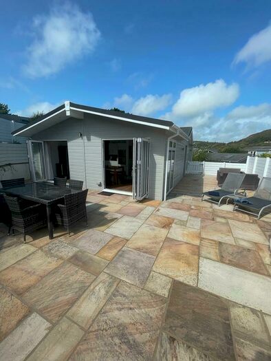3 Bedroom Lodge For Sale In The Warren Holiday Park, LL53