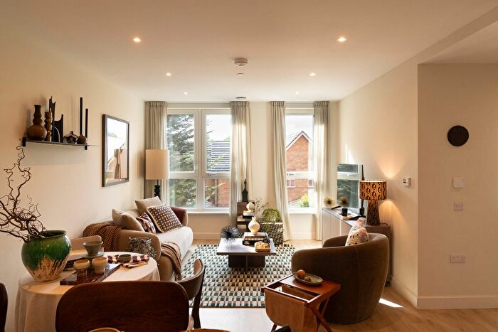 1 Bedroom Flat To Rent In Biscuit Walk, Bermondsey, London, SE16
