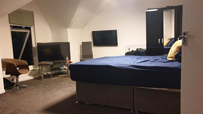 1 Bedroom Flat To Rent In Norman Road, Manchester, M14