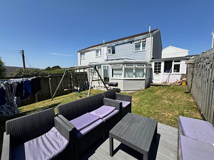 3 Bedroom Property For Sale In Eglos Road, Shortlanesend, Truro, TR4
