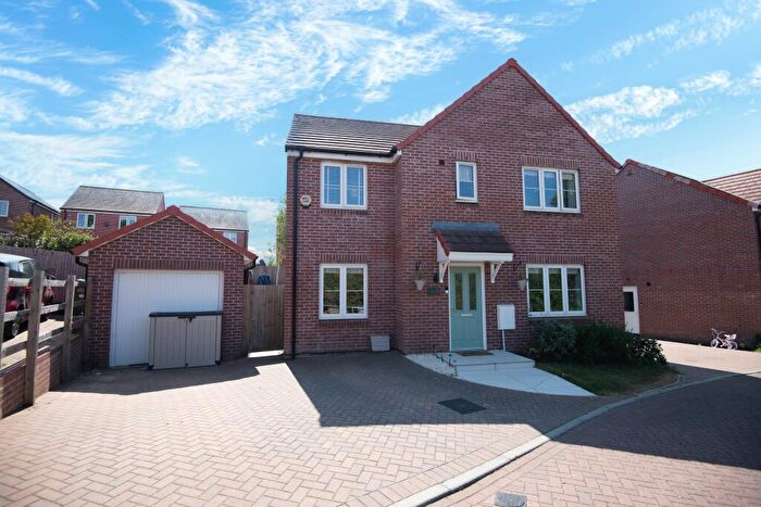 5 Bedroom Detached House For Sale In Holloway Mews, Fair Oak, Eastleigh, SO50