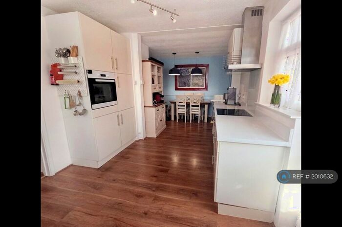 4 Bedroom End Of Terrace House To Rent In Filton Avenue, Filton, Bristol, BS34