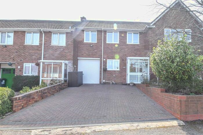 3 Bedroom Semi-Detached House To Rent In Green Meadow Road, Birmingham, West Midlands, B29