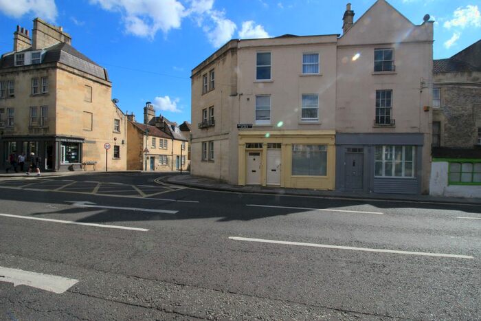 Studio To Rent In Monmouth Place, Bath, BA1