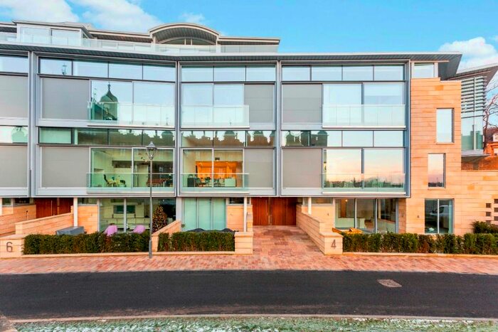 2 Bedroom Flat To Rent In Donaldson Crescent, West End, Edinburgh, EH12