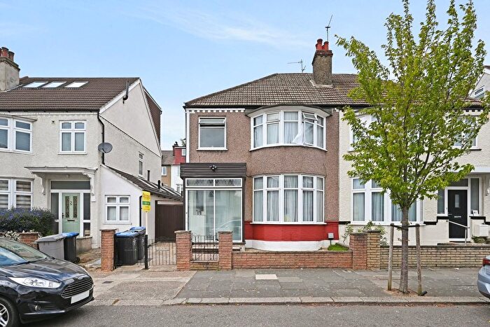 3 Bedroom Semi-Detached House For Sale In Gladstone Park Gardens, London, NW2