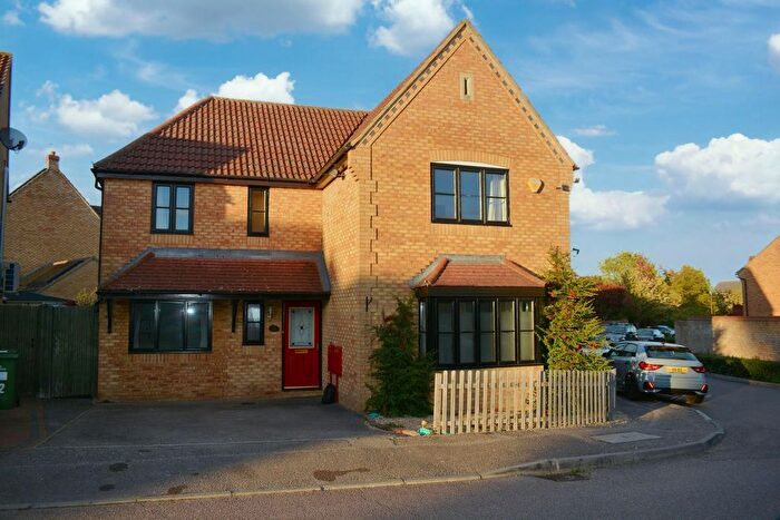4 Bedroom Detached House To Rent In Abbeydore Grove, Milton Keynes, MK10