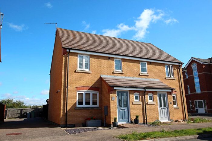 3 Bedroom Semi-Detached House To Rent In Collins Avenue, Stamford, Lincolnshire, PE9