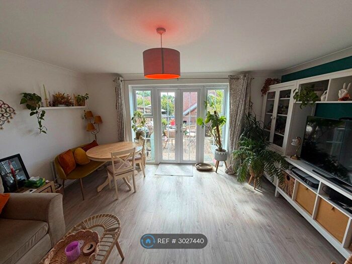 2 Bedroom Terraced House To Rent In Morshead Drive, Bracknell, RG42