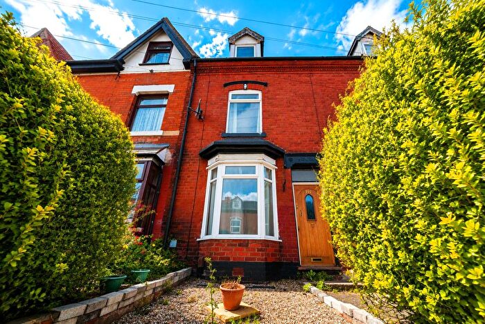 3 Bedroom Terraced House For Sale In Lightwoods Road, Smethwick, West Midlands, B67