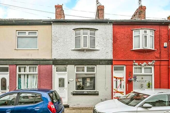 2 Bedroom Property To Rent In Sunningdale Road, Liverpool, L15