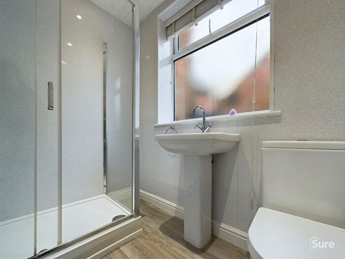 1 Bedroom Flat To Rent In High Street, Burton-On-Trent, Staffordshire, DE14